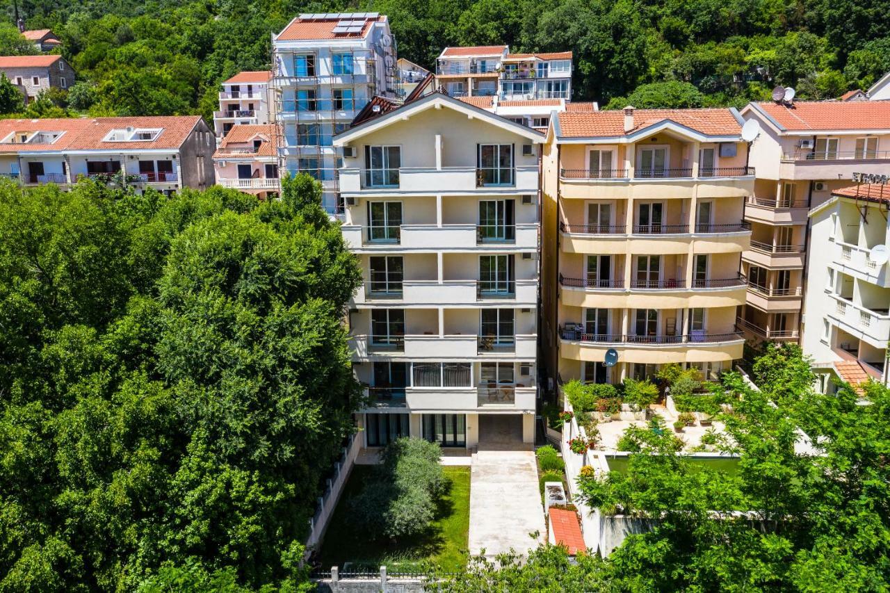 Hotel Premier Budva Ex Hotel Nadezda Eksteriør billede